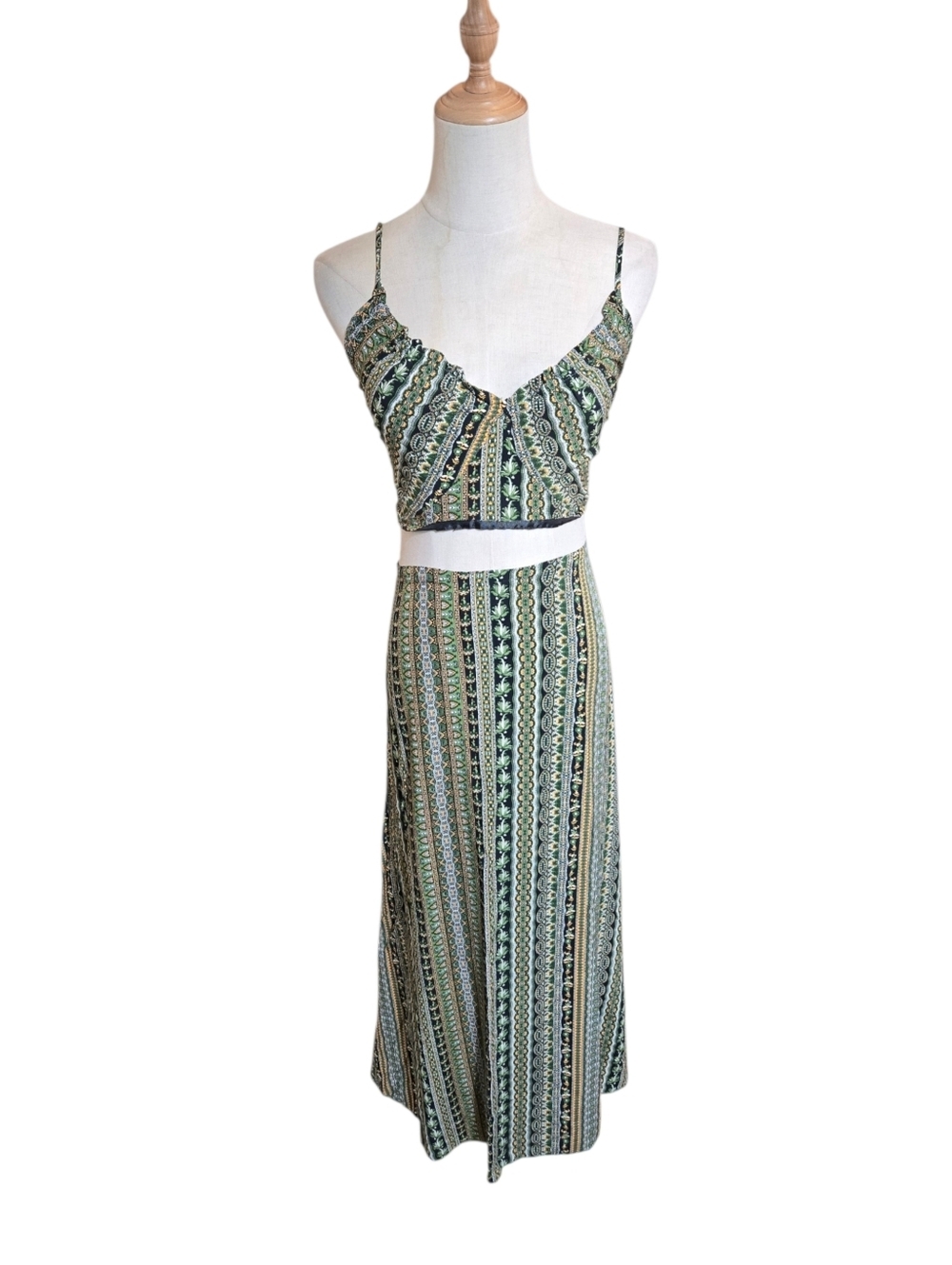 SHEIN Green Patterned Maxi Skirt With Matching Crop Top